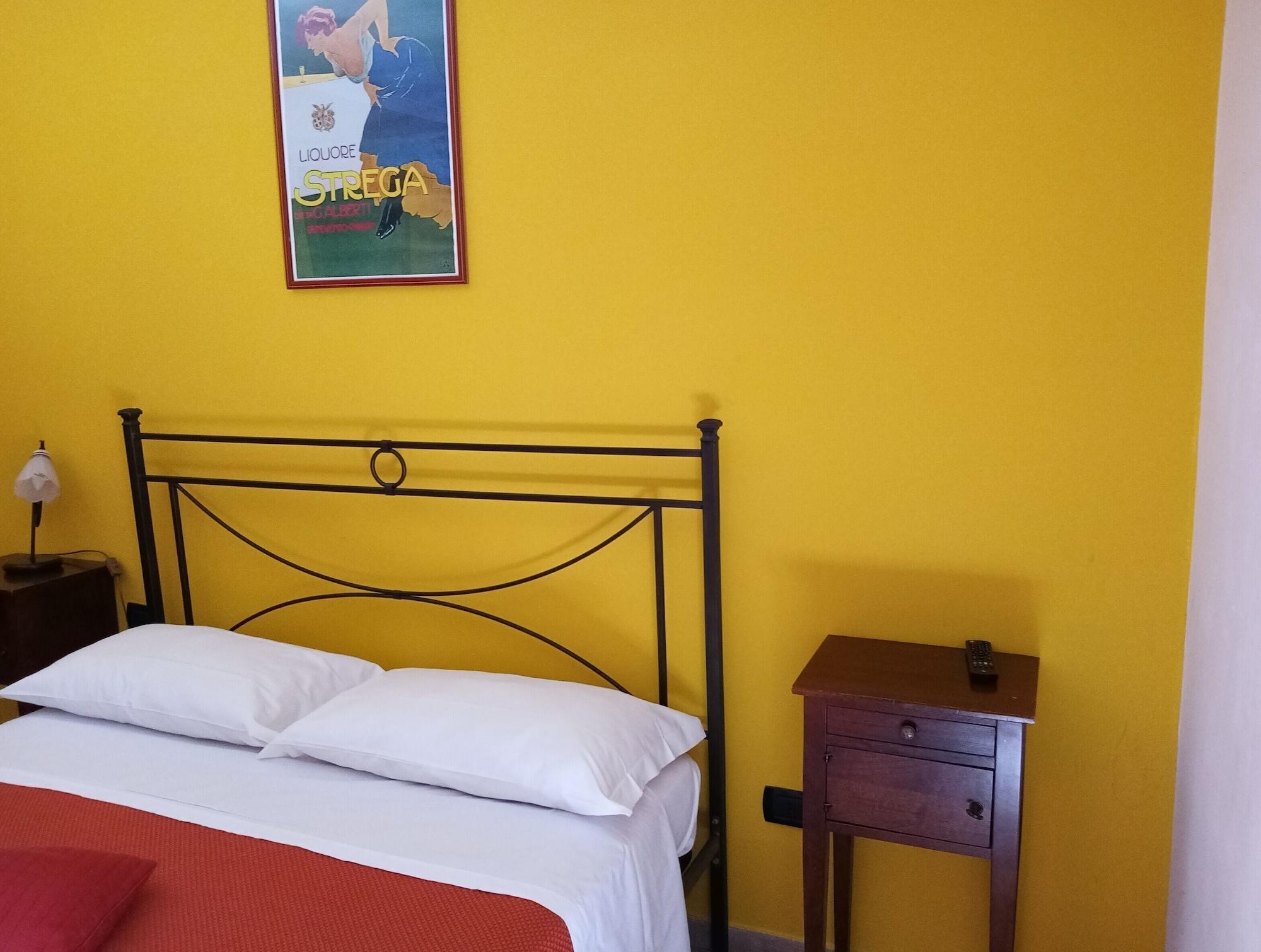 Hotel Pace بومبيي المظهر الخارجي الصورة
