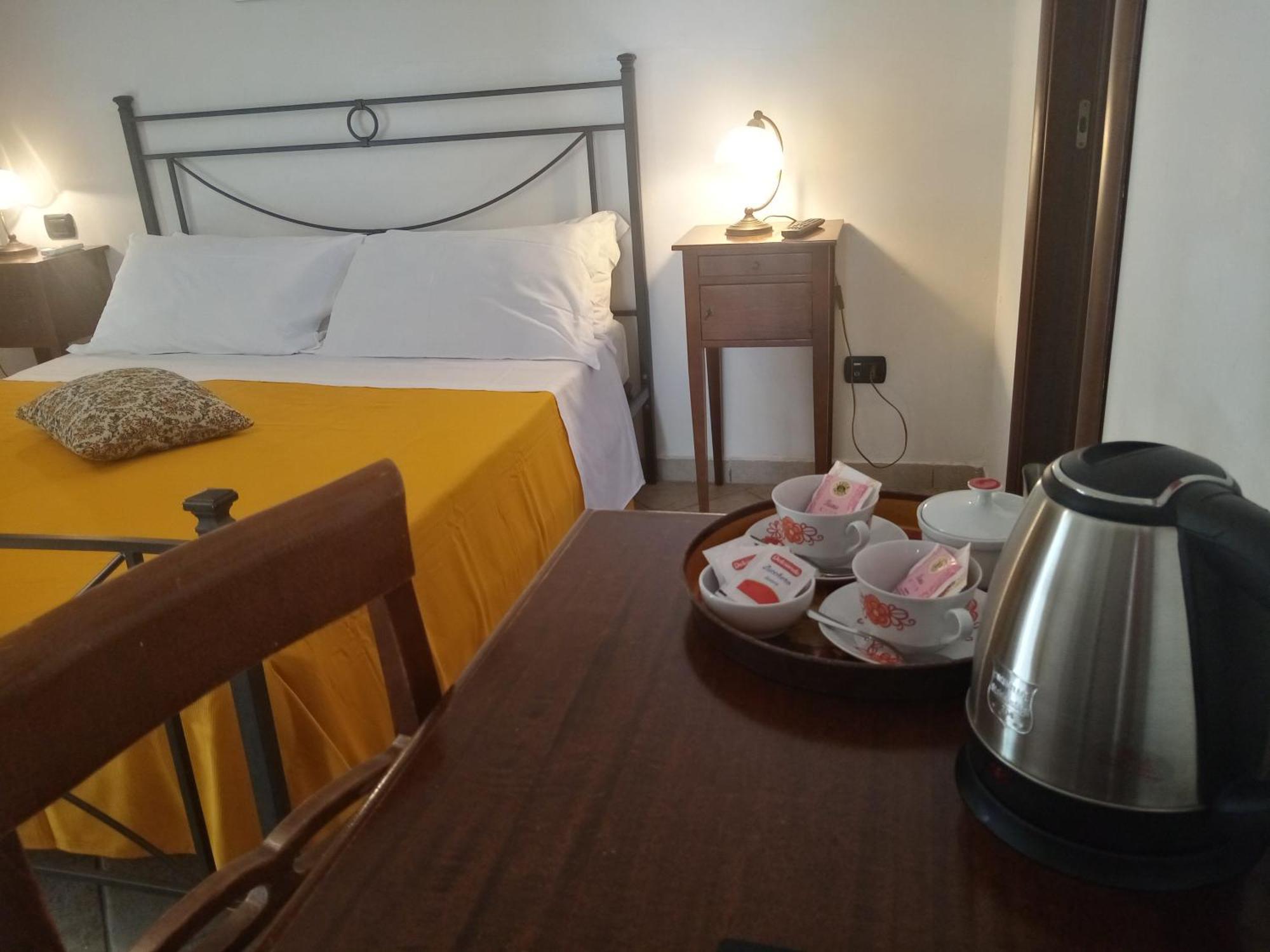 Hotel Pace بومبيي المظهر الخارجي الصورة